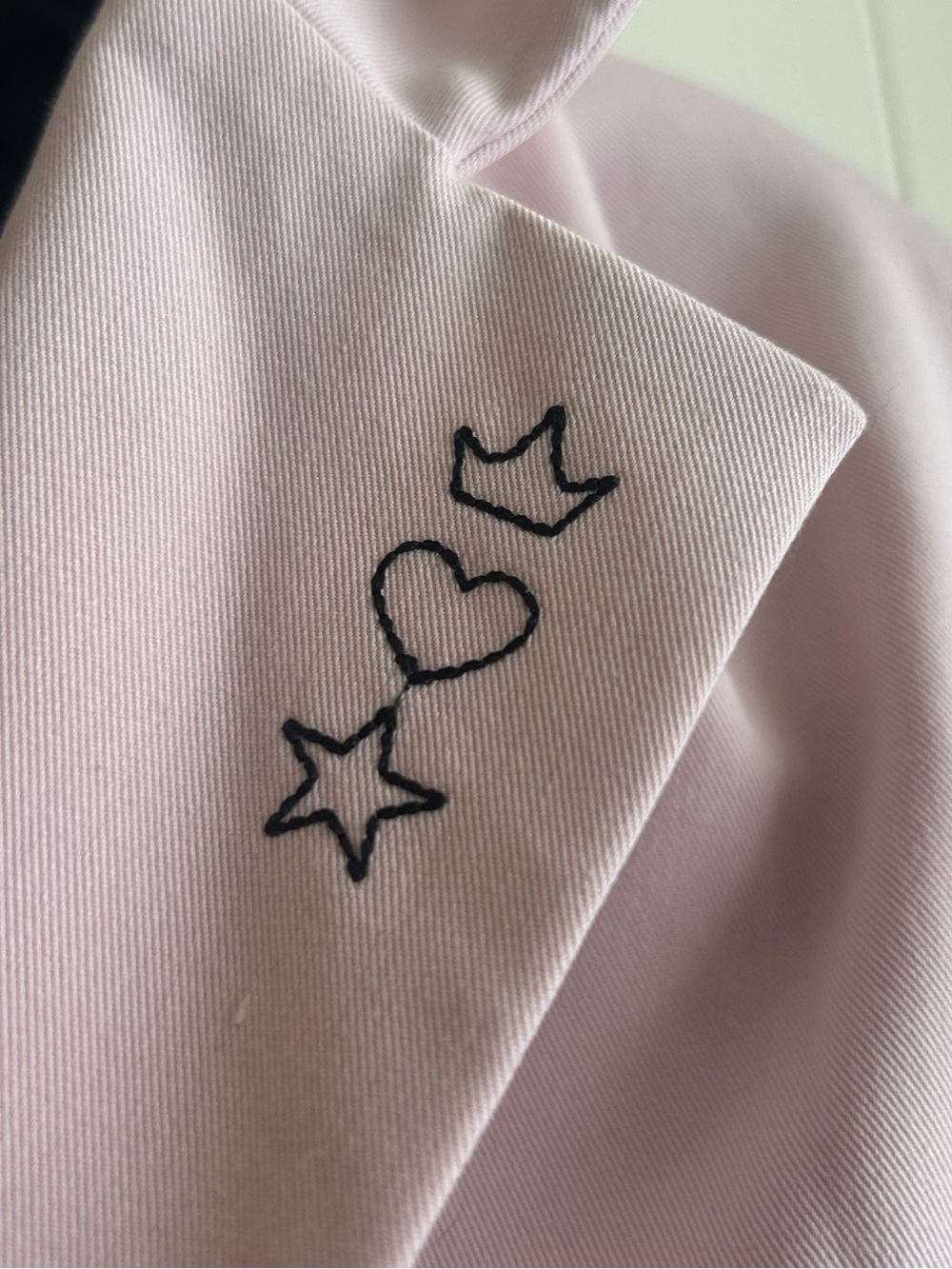 Disney princess pink blazer - Picture 2 of 3